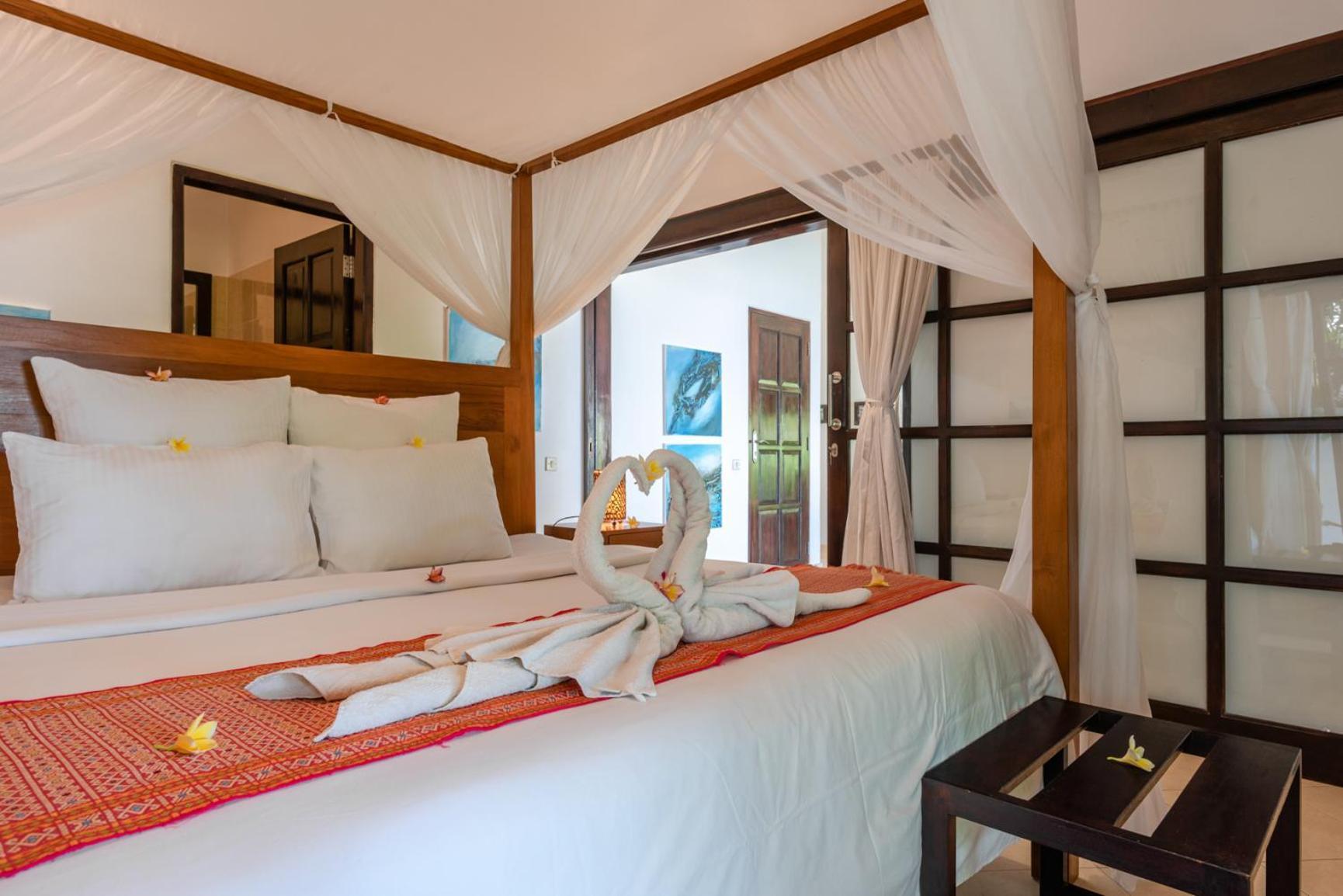 Gorgeous Beachfront Villa Lovina Banjar  Exterior foto
