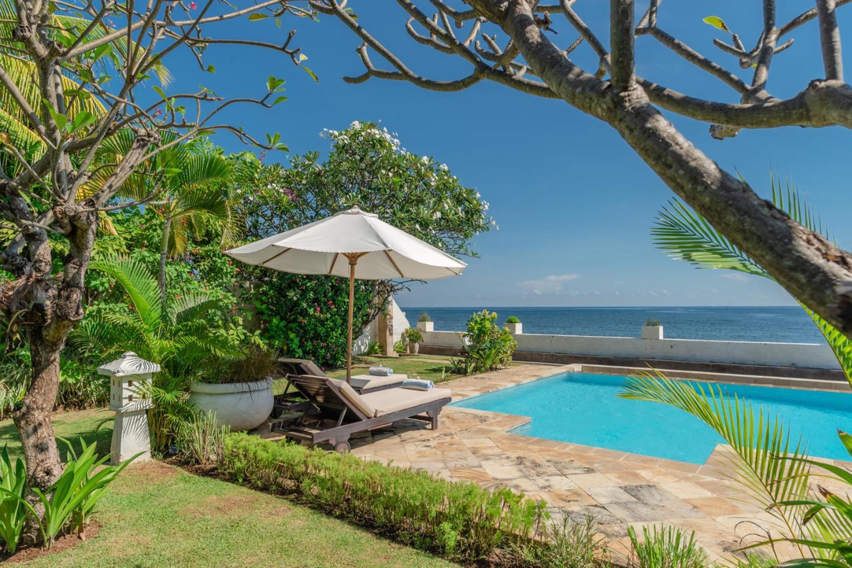 Gorgeous Beachfront Villa Lovina Banjar  Exterior foto