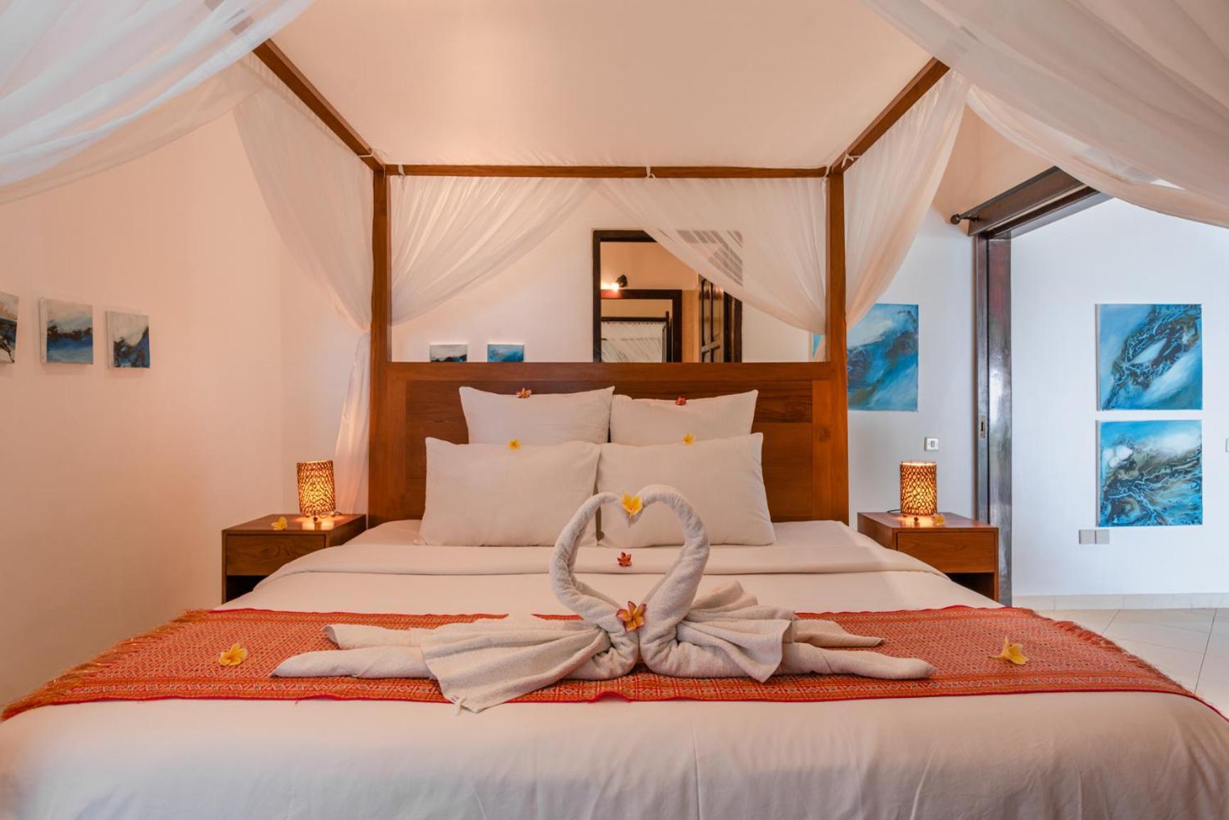Gorgeous Beachfront Villa Lovina Banjar  Exterior foto