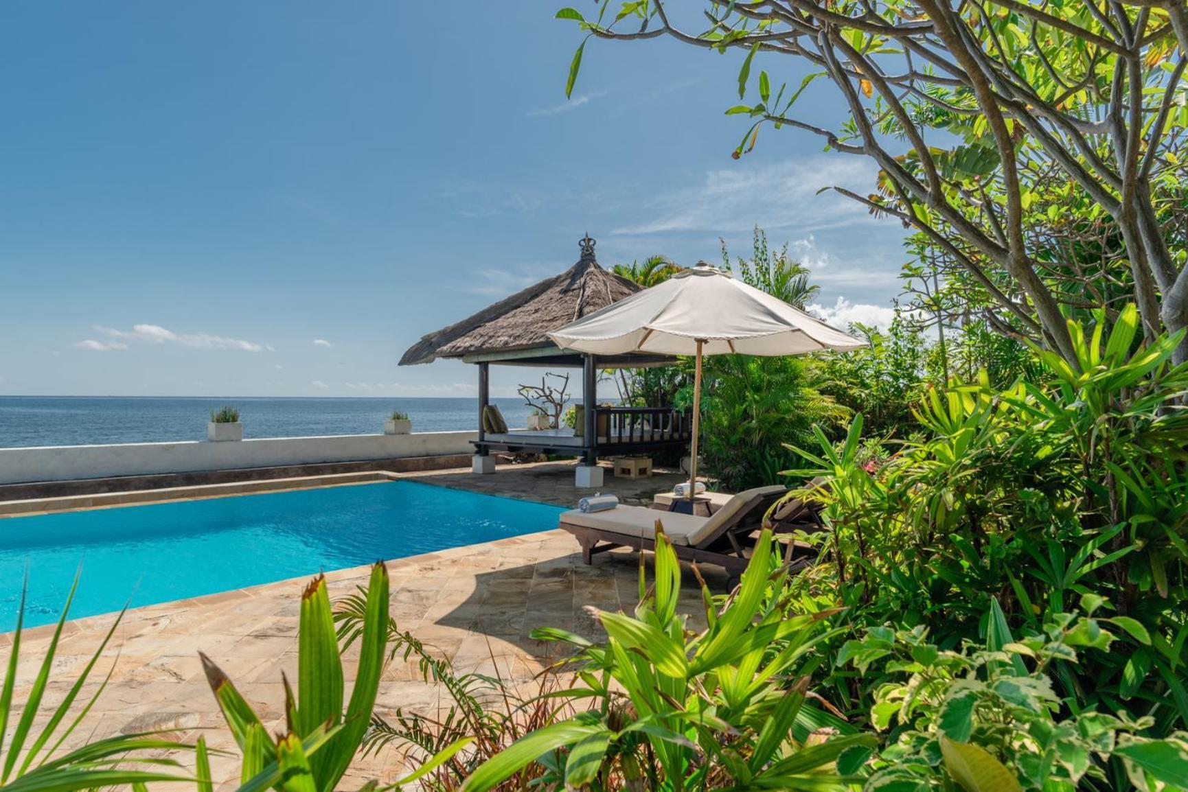 Gorgeous Beachfront Villa Lovina Banjar  Exterior foto
